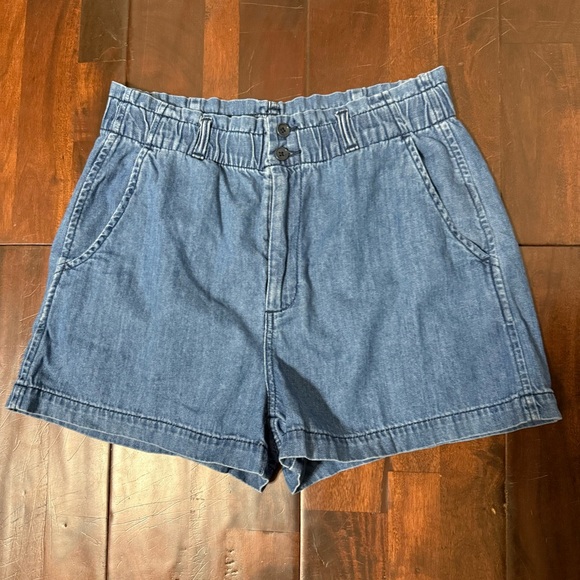 Gap High Rise Paperbag Shorts Women’s Size 29 8 Petite Blue Stretchy Pockets - Picture 1 of 3